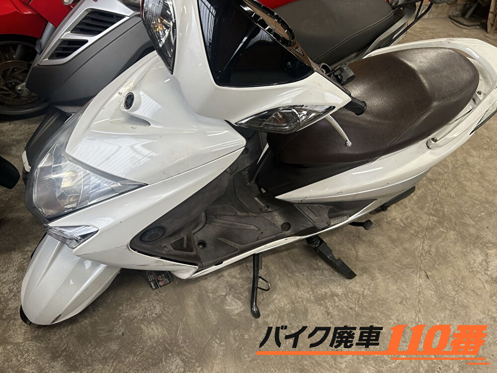 バイク廃車110番|バイク・原付のお引取り実績。当社で無料回収処分と廃車手続き代行 をした、東京都江戸川区の白色のヤマハ シグナスX125